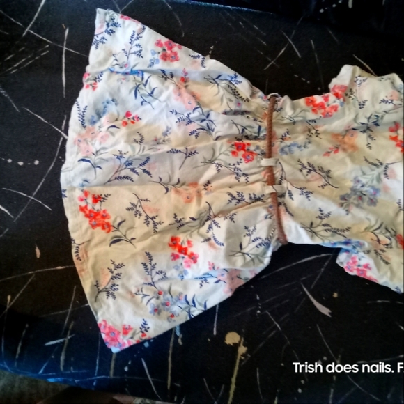 Carter girls dress with belt - Picture 2 of 4